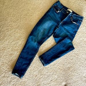 Gap 1969 True Skinny Jeans